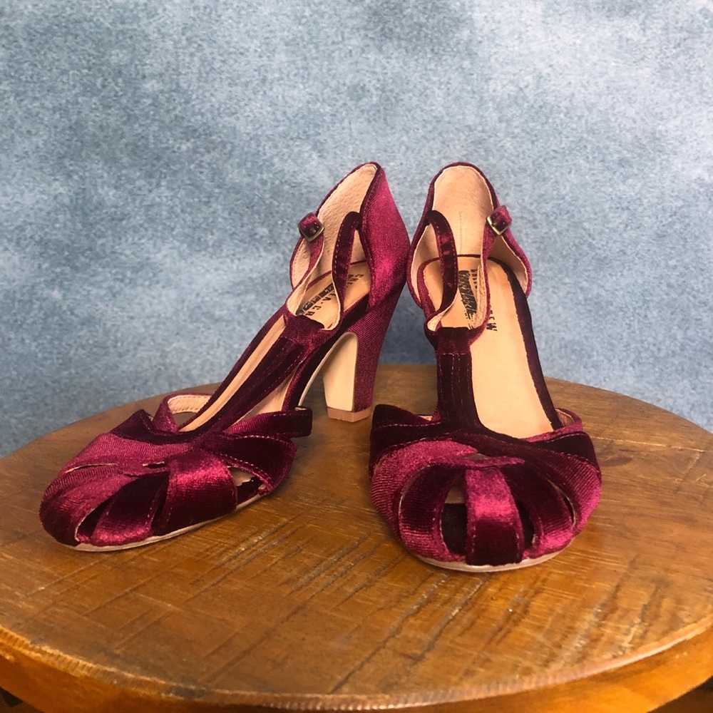 Brand New Chelsea Crew Crushed Velvet Heels